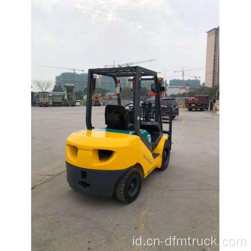 Komastu Fork Lift 3T